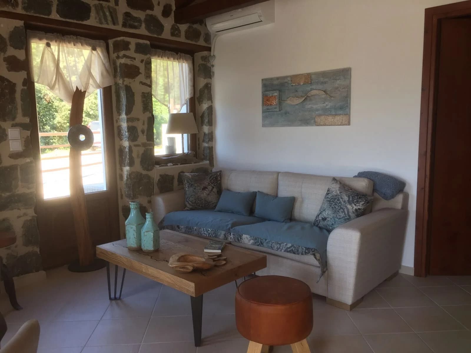 Gallery image 26 for Stone Houses 1