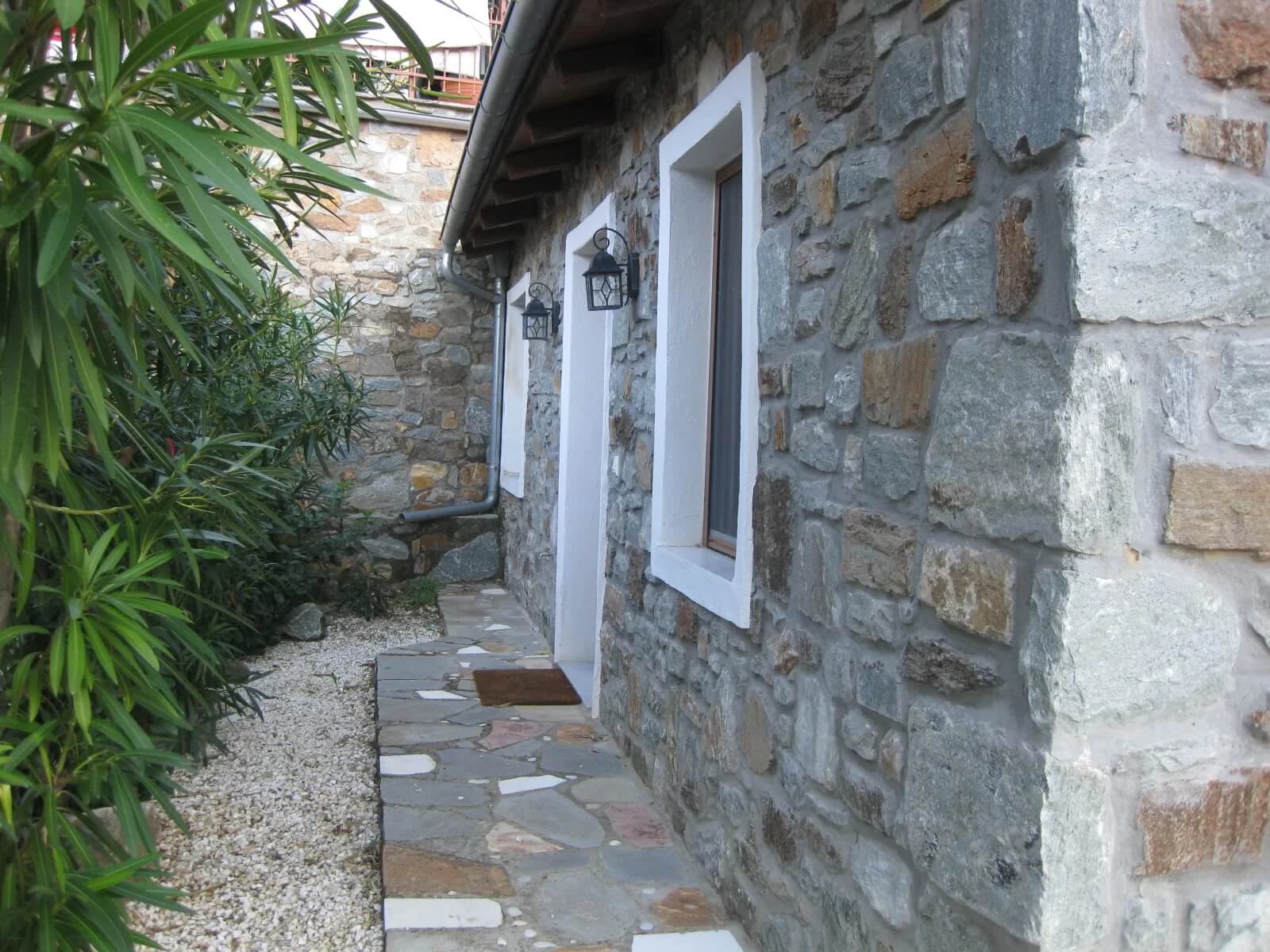 Εικόνα για το project Stone Houses 1